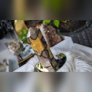 Septarian Crystal Pillar Tower